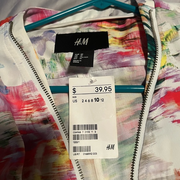 H&M Jacket - Picture 2 of 3